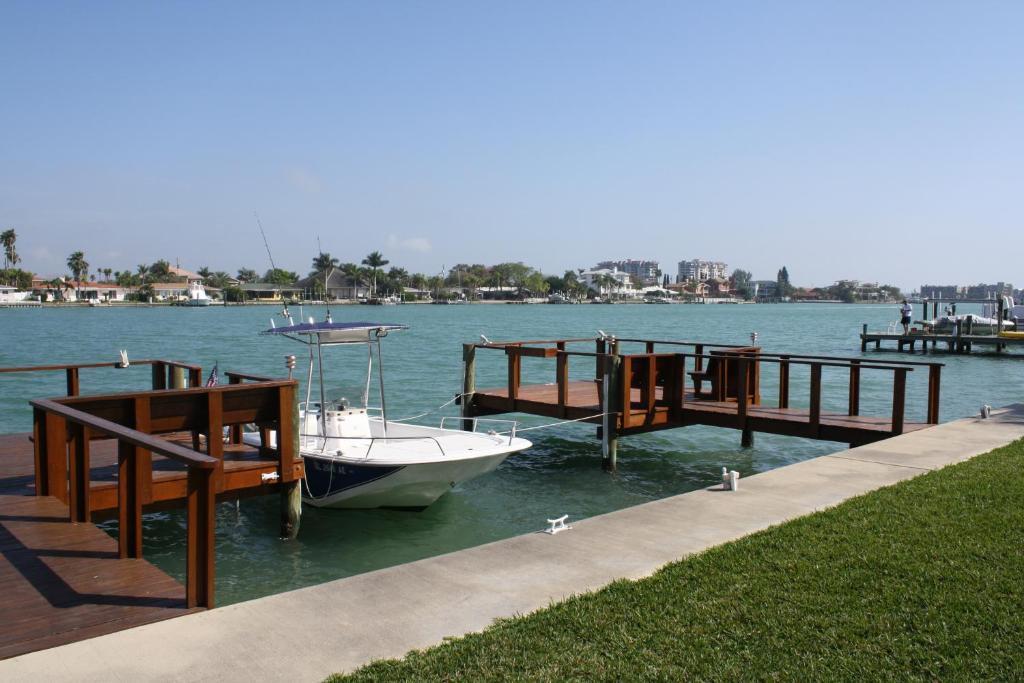 Westwinds Waterfront Resort St. Pete Beach Camera foto