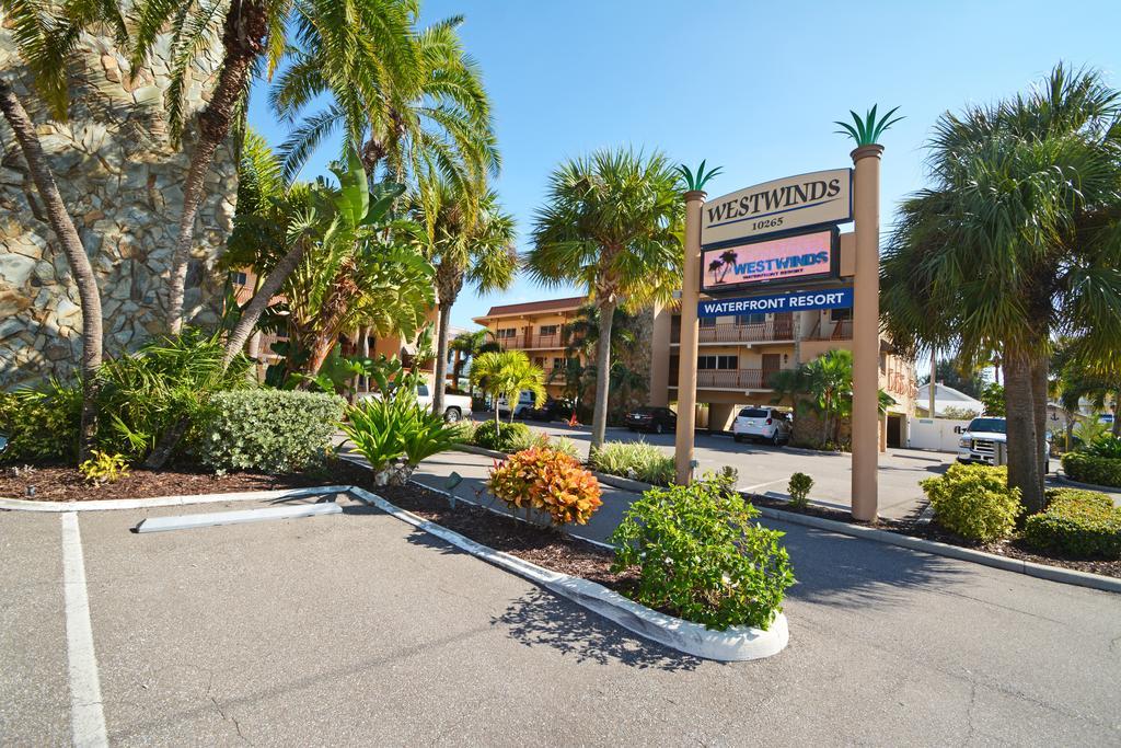 Westwinds Waterfront Resort St. Pete Beach Esterno foto