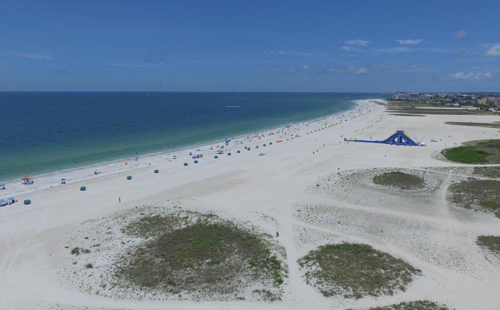 Westwinds Waterfront Resort St. Pete Beach Esterno foto
