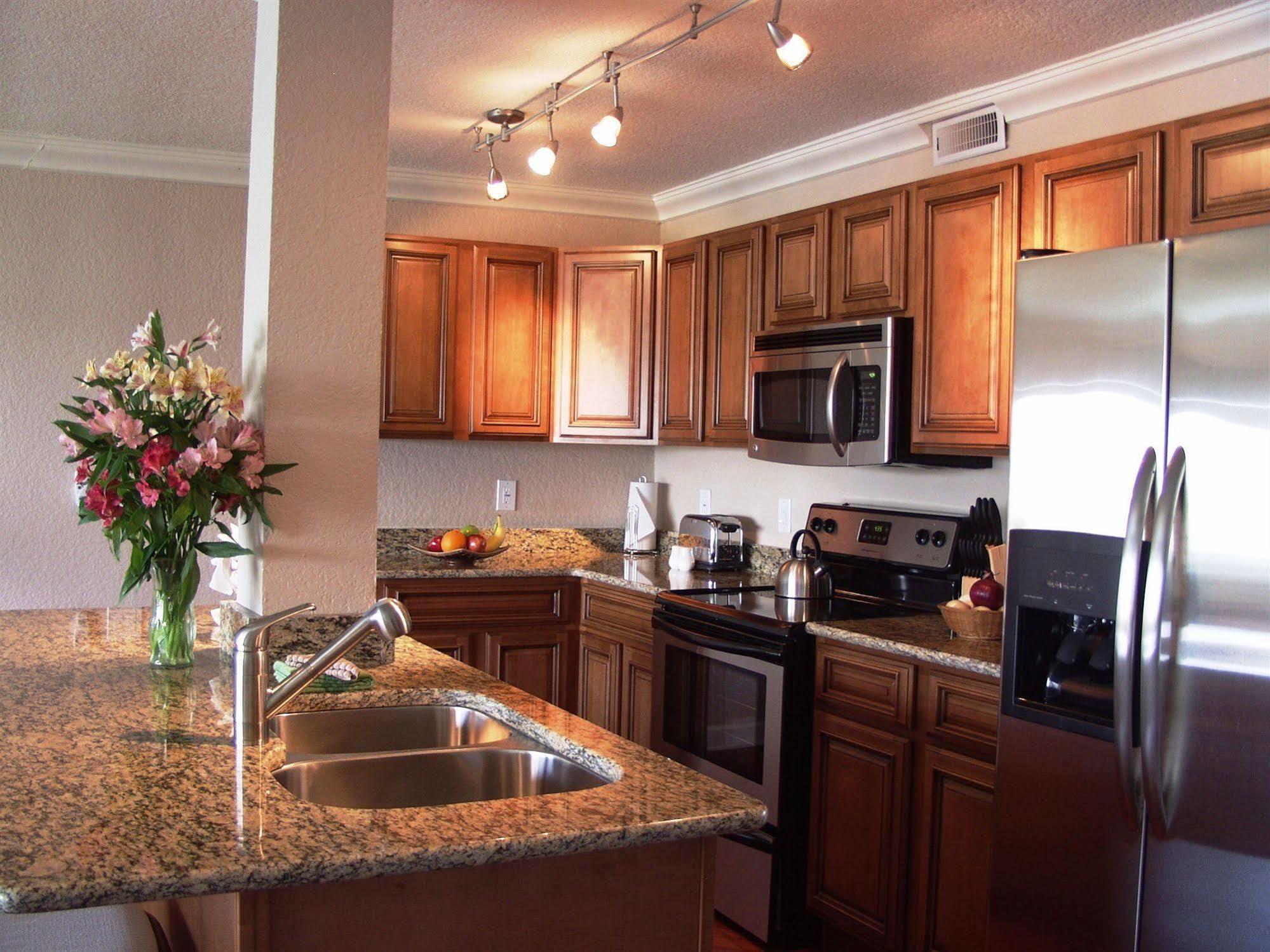 Westwinds Waterfront Resort St. Pete Beach Esterno foto